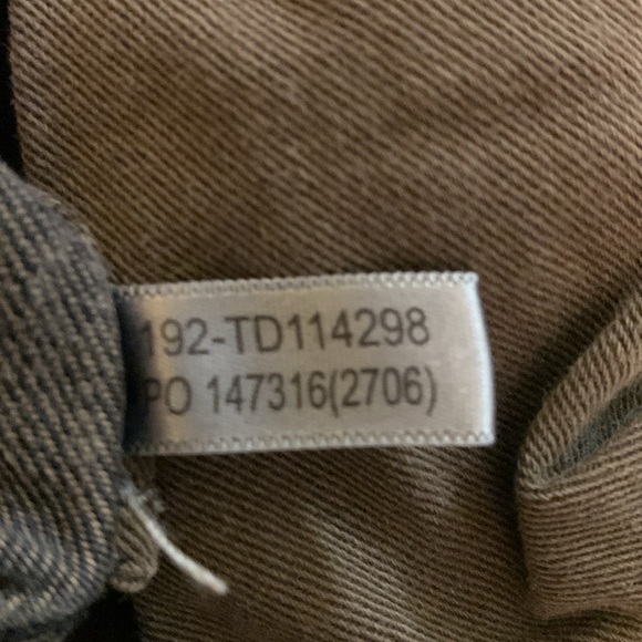 Tommy Bahama Jeans - Picture 8 of 11